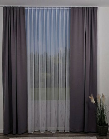 Verdunkelungsvorhang mit Raffband in Violet